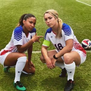 Meet your Posher, Kira